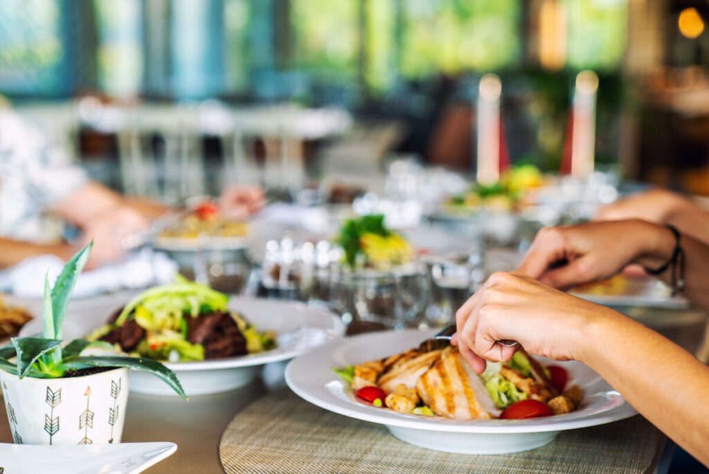 Savoring Oak River: A Food Lover’s Guide to the Best Eats and Hidden Gems in Fort Lauderdale’s Cozy Neighborhood